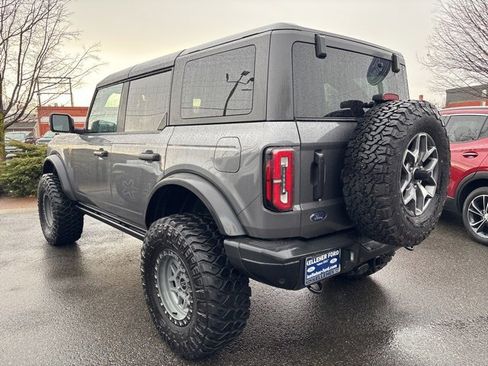 Used 2024 Ford Bronco Badlands image 5