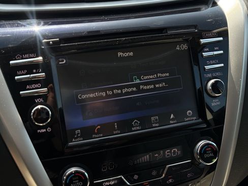 Used 2015 Nissan Murano SV AWD/4WD image 18
