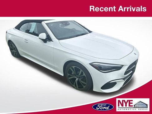 Used 2025 Mercedes-Benz CLE 300 4MATIC Cabriolet image 1