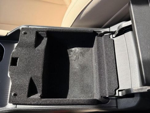 Used 2024 Jeep Grand Cherokee Limited 4xe image 31