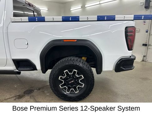 Used 2025 GMC Sierra 2500 AT4X AWD/4WD image 19