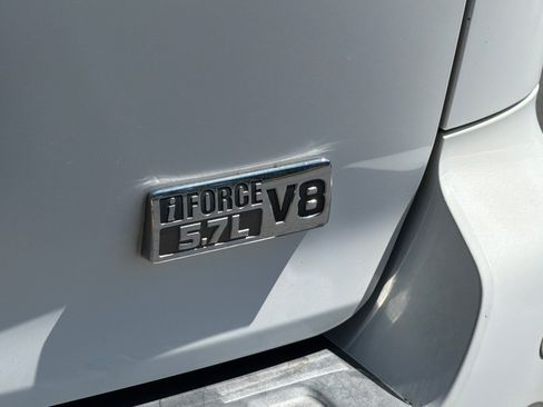 Used 2014 Toyota Sequoia Limited AWD/4WD image 37