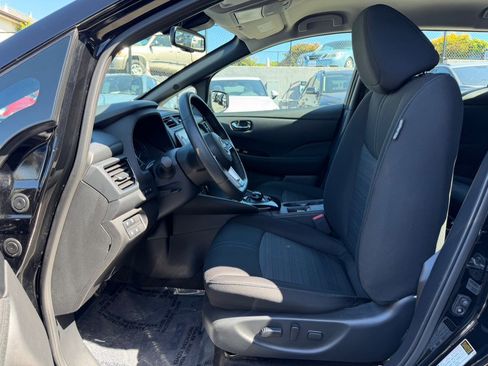 Used 2025 Nissan Leaf SV Plus FWD image 10