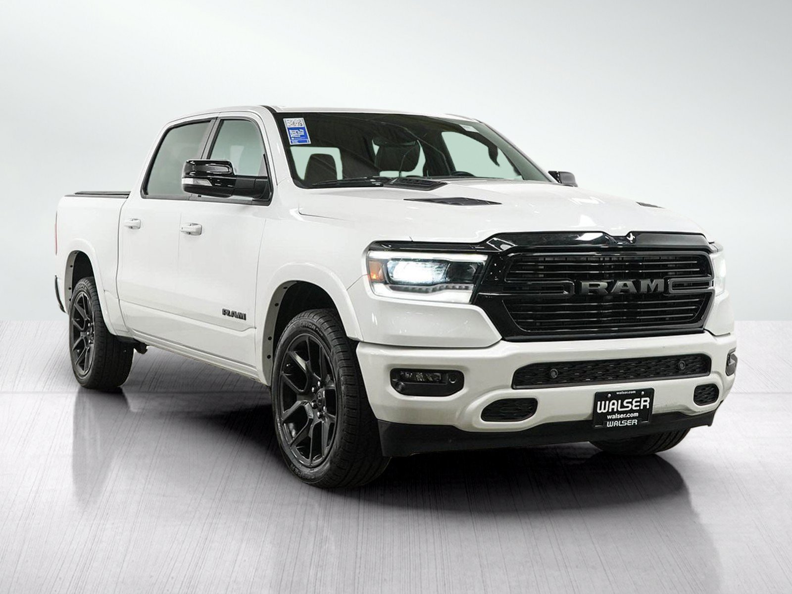 Used 2022 RAM 1500 Laramie AWD/4WD image 7