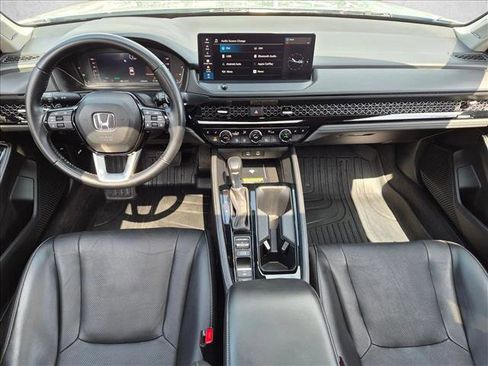 Used 2023 Honda Accord Touring image 17