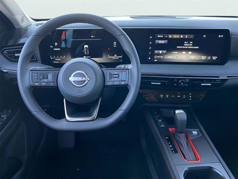 New 2026 Nissan Kicks SR image 17