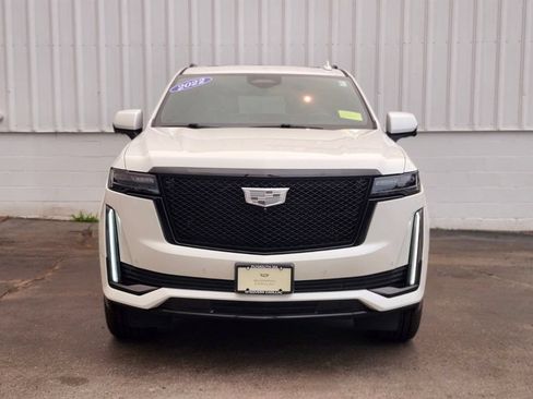Used 2022 Cadillac Escalade Sport w/ Touring Package AWD/4WD image 8