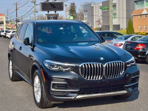 Used 2023 BMW X5 xDrive40i w/ Premium Package AWD/4WD image 5