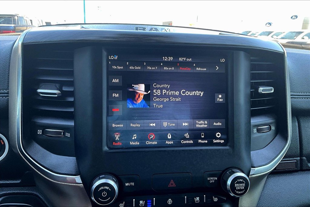Used 2019 RAM 1500 Laramie AWD/4WD image 24