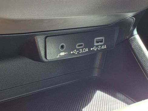 Certified 2024 Subaru Crosstrek 2.0i Premium AWD/4WD image 23
