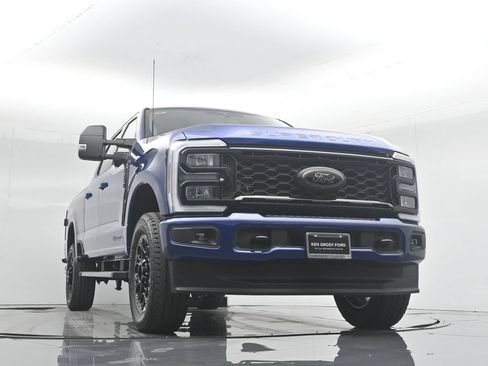 New 2026 Ford F250 XLT w/ XLT Premium Package AWD/4WD image 47