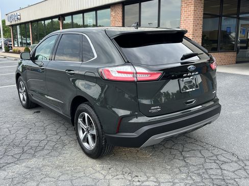 Used 2024 Ford Edge SEL w/ Convenience Package AWD/4WD image 8