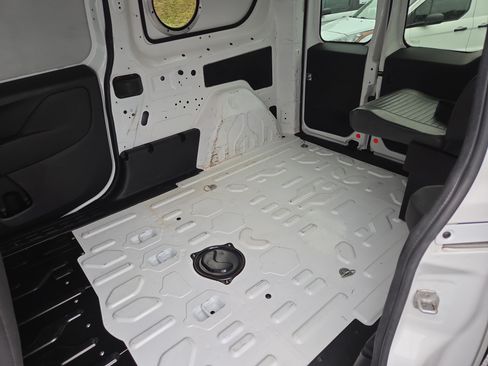 Used 2022 RAM ProMaster City Tradesman FWD image 26