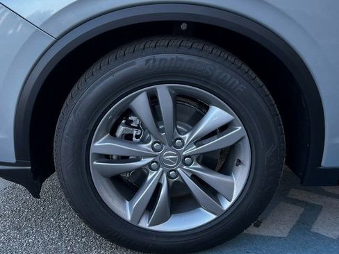 New 2026 Acura MDX SH-AWD image 32