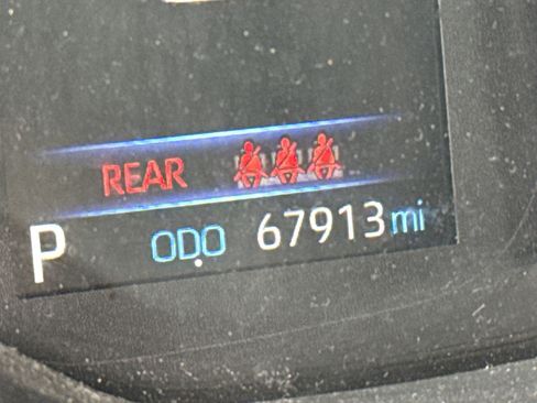 Used 2021 Toyota Corolla SE w/ SE Premium Package image 22