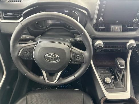 Used 2021 Toyota RAV4 Limited w/ Limited Grade Weather Package AWD/4WD image 28