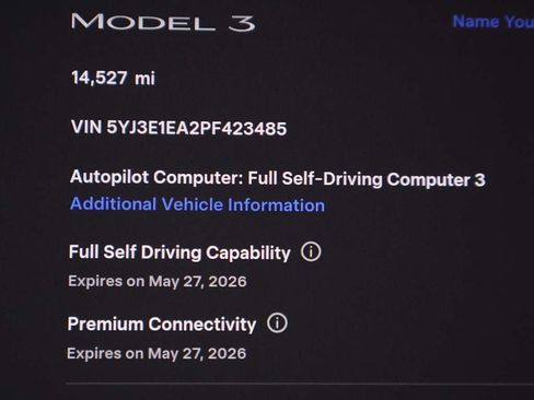 Used 2023 Tesla Model 3 Standard Range image 39