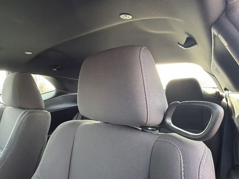 Used 2020 Dodge Challenger SXT w/ Blacktop Package image 11