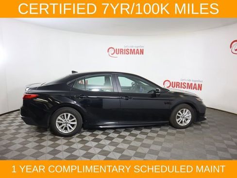 Used 2025 Toyota Camry SE FWD image 10