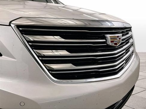 Used 2018 Cadillac XT5 Luxury w/ Driver Awareness Package AWD/4WD image 30