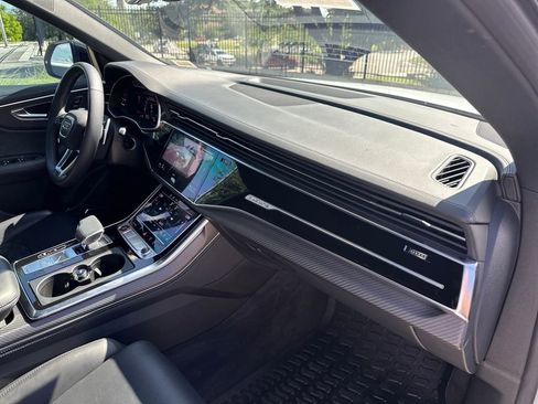 Used 2023 Audi RS Q8 AWD/4WD image 36