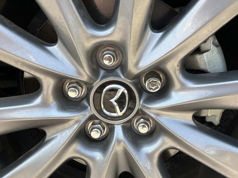 Used 2024 MAZDA MAZDA3 s FWD image 13