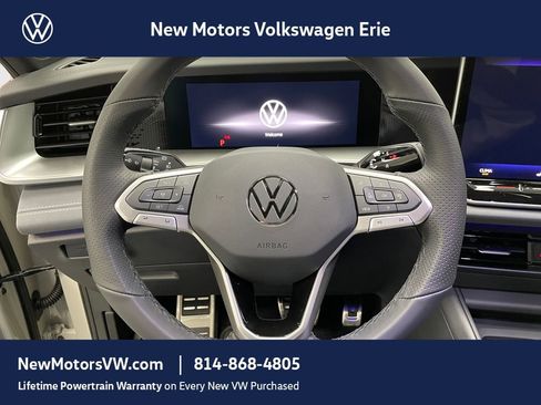 New 2026 Volkswagen Tiguan SE R-Line AWD/4WD image 10