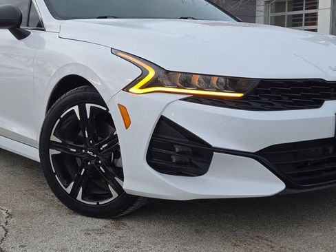 Used 2023 Kia K5 GT-Line image 3