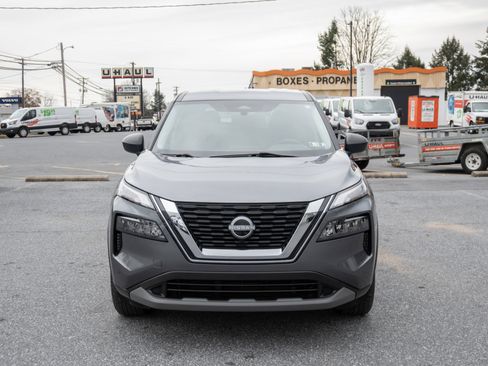 Used 2023 Nissan Rogue S image 5