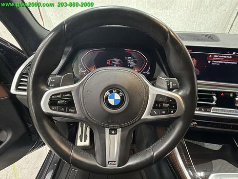 Used 2019 BMW X5 xDrive40i w/ M Sport Package image 4