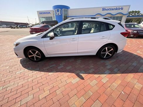 Used 2022 Subaru Impreza 2.0i Premium w/ Popular Package #2 AWD/4WD image 30