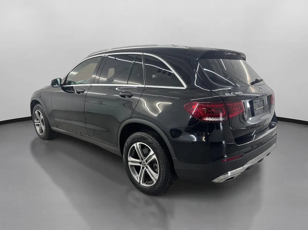 Used 2020 Mercedes-Benz GLC 300 4MATIC image 7