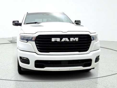 Used 2025 RAM 1500 Laramie AWD/4WD image 2