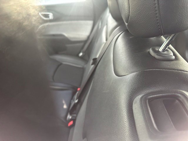 Used 2024 Jeep Compass Latitude AWD/4WD image 21
