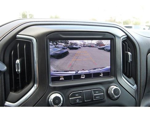 Used 2021 GMC Sierra 1500 AT4 image 25