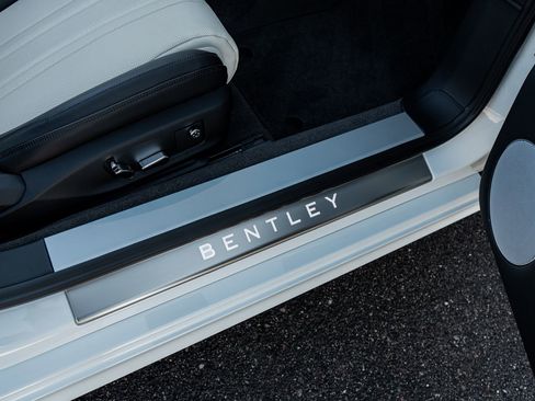 New 2026 Bentley Continental GTC image 39