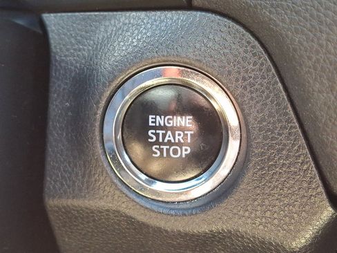 Used 2023 Toyota RAV4 XLE FWD image 22