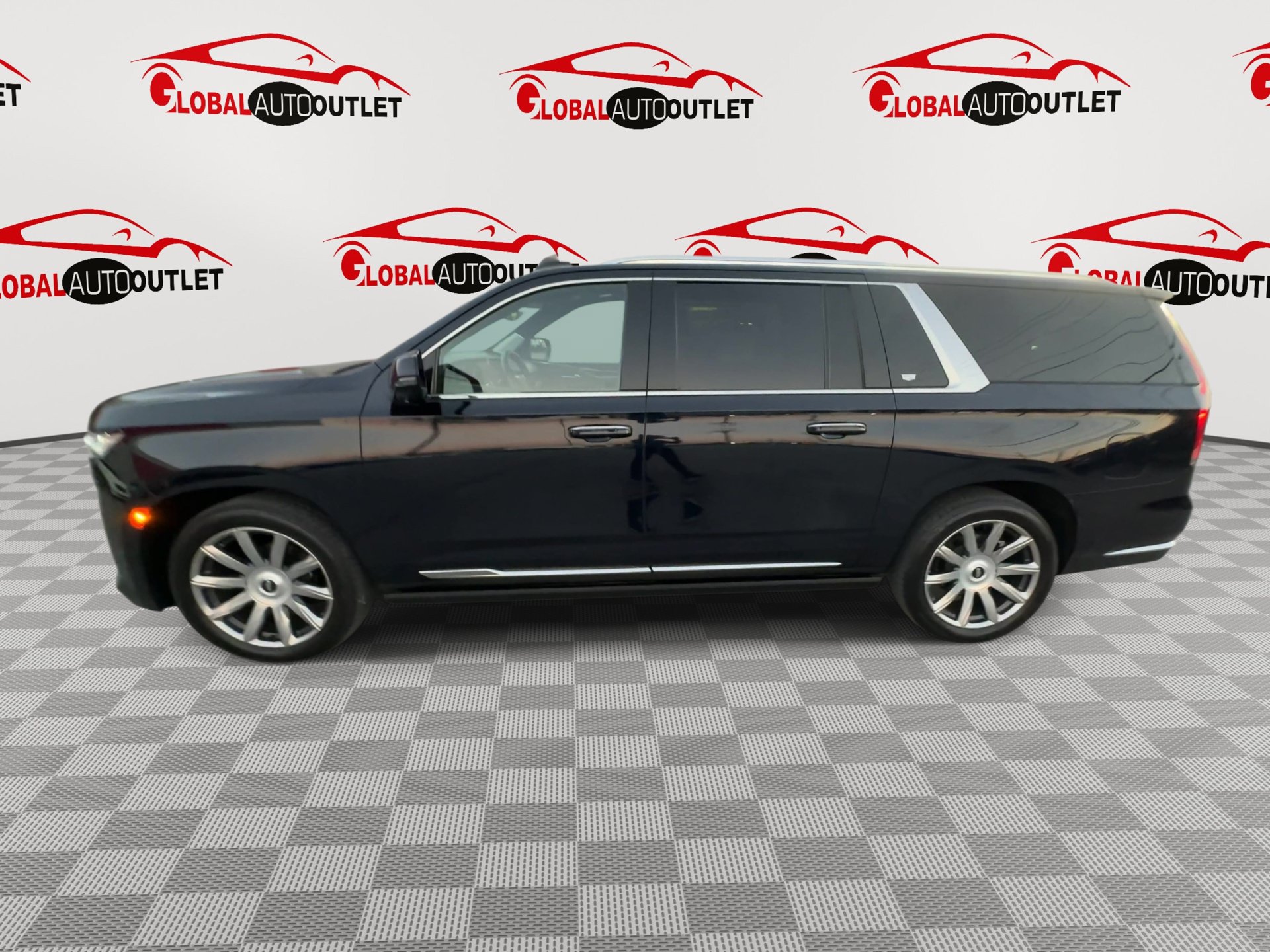 Used 2022 Cadillac Escalade ESV Premium Luxury Platinum AWD/4WD image 5