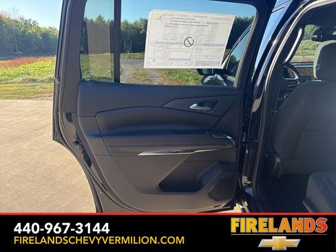 New 2026 Chevrolet Traverse LT w/ Midnight/Sport Edition image 40