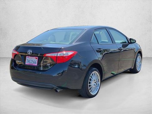 Used 2014 Toyota Corolla LE FWD image 5