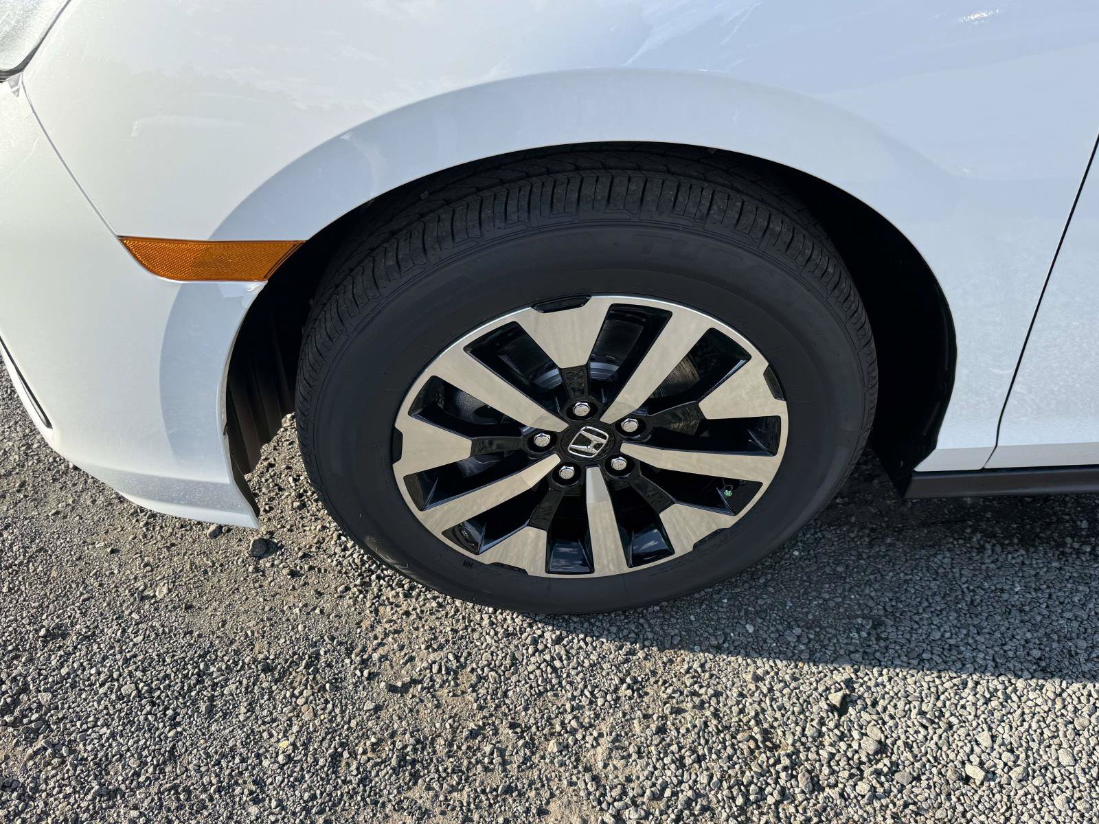 New 2027 Honda Odyssey Elite image 7