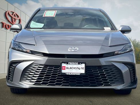 Used 2025 Toyota Camry SE w/ Multimedia Upgrade Package FWD image 8