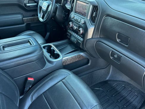 Used 2020 GMC Sierra 1500 Denali RWD image 19