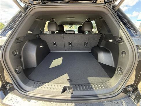 New 2026 Chevrolet Equinox LT w/ Convenience Package II image 29