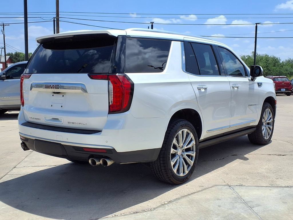 Used 2021 GMC Yukon Denali w/ Denali Ultimate Package RWD image 8