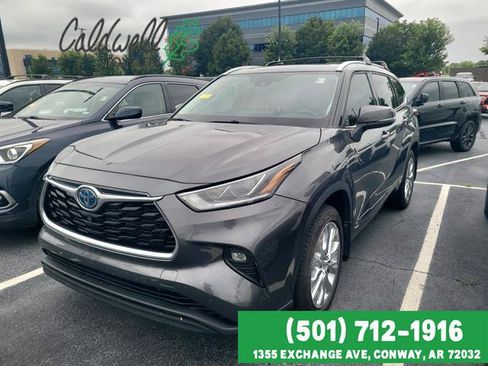 Used 2022 Toyota Highlander Limited AWD/4WD image 1