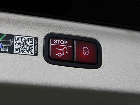 Used 2023 Mercedes-Benz EQS 450+ 4MATIC SUV image 40