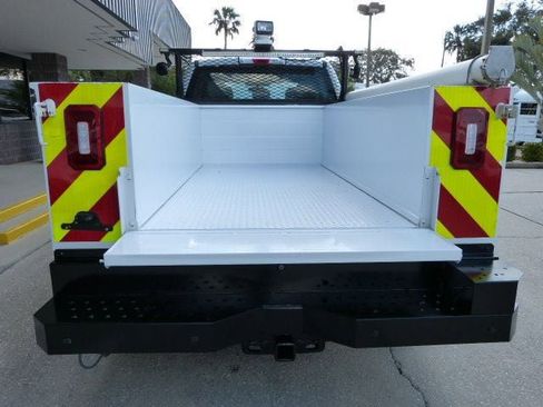 Used 2019 Ford F250 XL w/ Power Equipment Group image 13