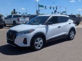 Used 2025 Nissan Kicks Play S image 2