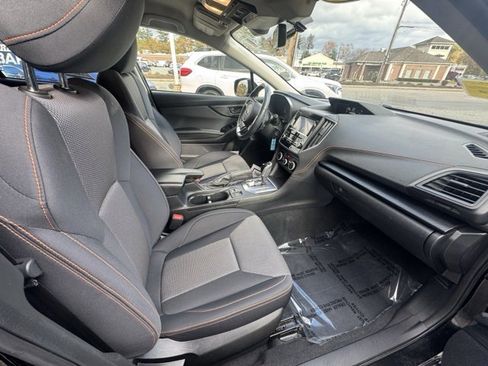 Used 2023 Subaru Crosstrek 2.0i Premium image 12